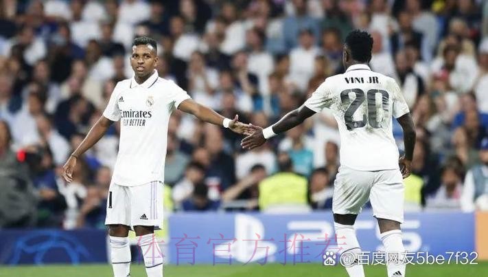 记者-皇马希望补强锋线 正关注弗拉霍维奇和理查利森